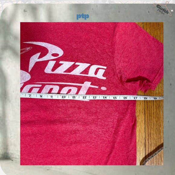 Disney Toy Story Pizza Planet  Graphic Tee Red‎ Short Sleeve Adult Small EUC - Picture 2 of 5